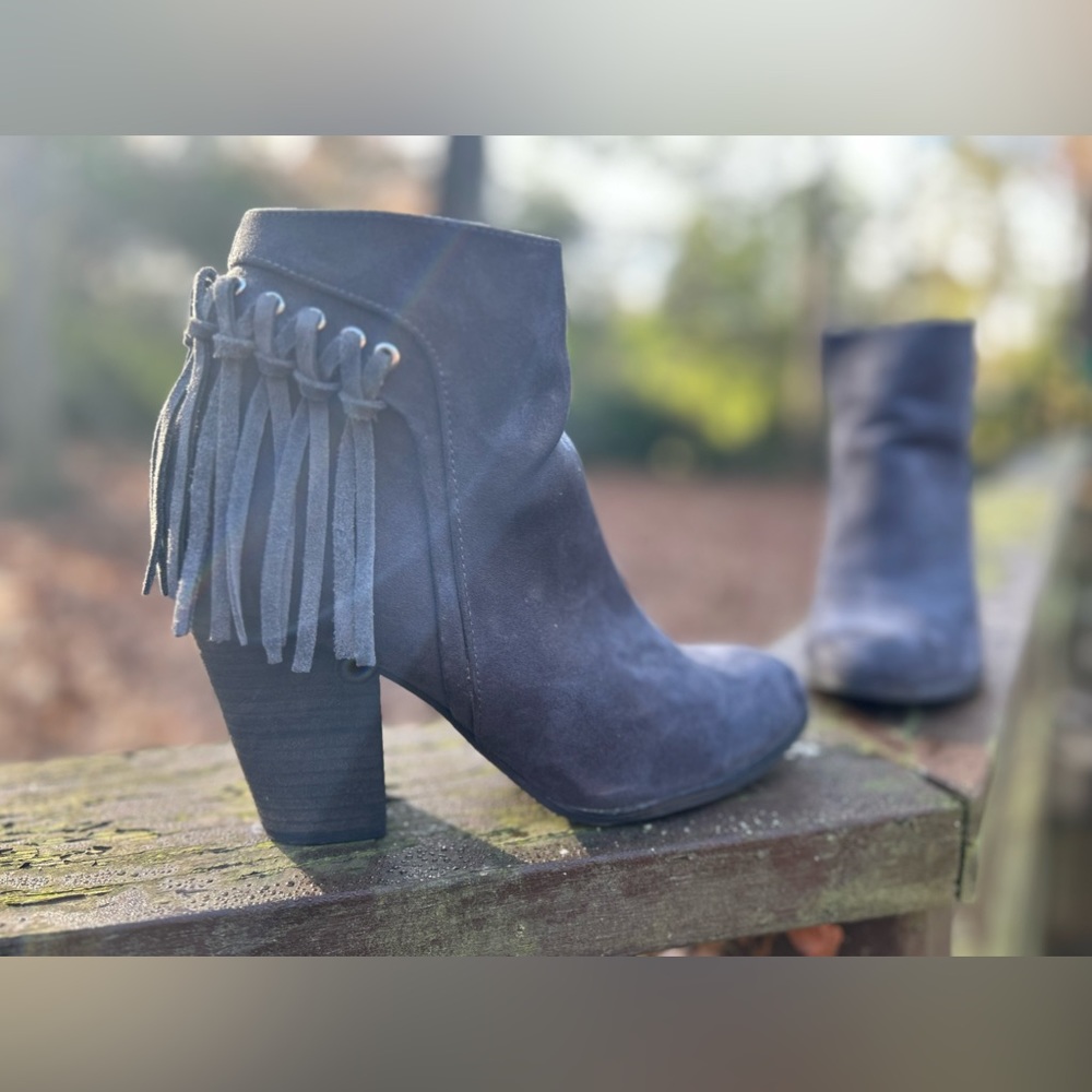 Carlos Santana Fringe booties